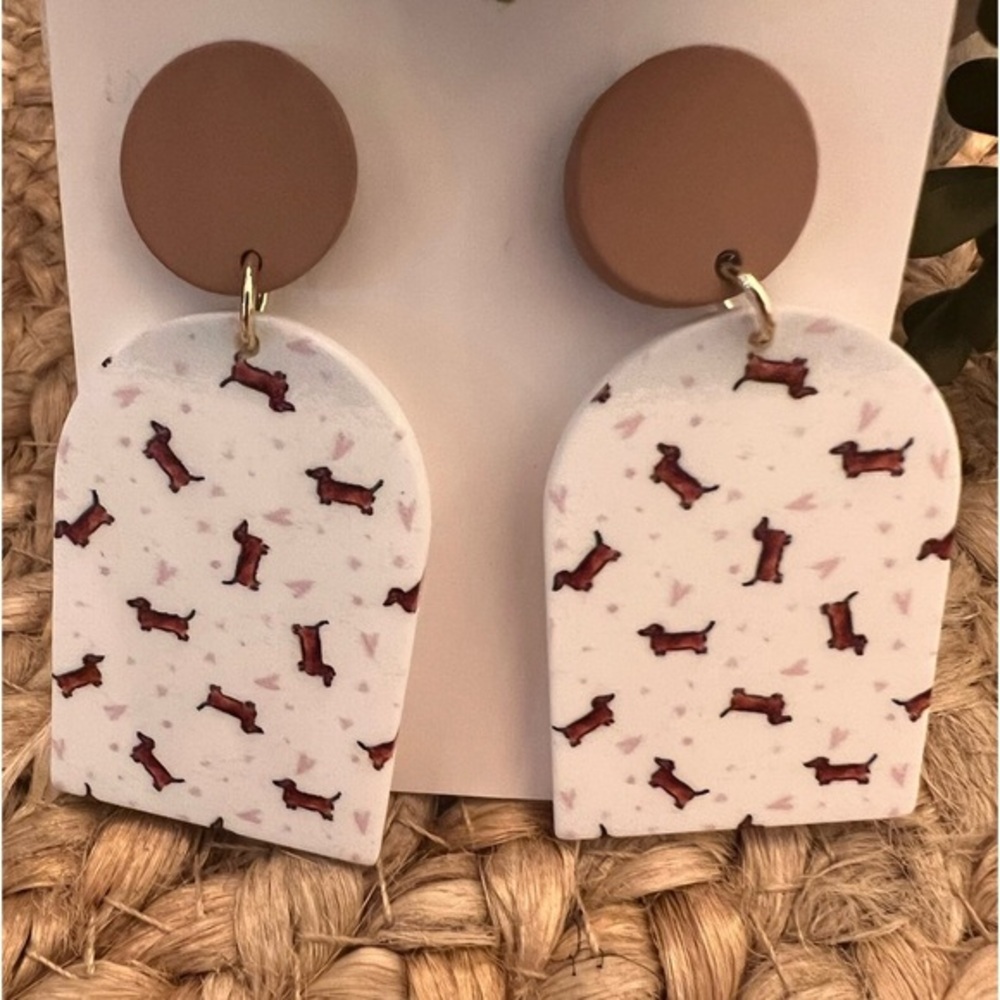 Dachshund Weens Dangle Earrings Brown